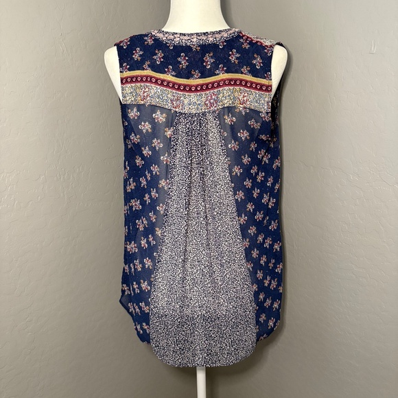 Knox Rose Sleeveless Floral Sheer Tie Front Top Size Small - Picture 2 of 8